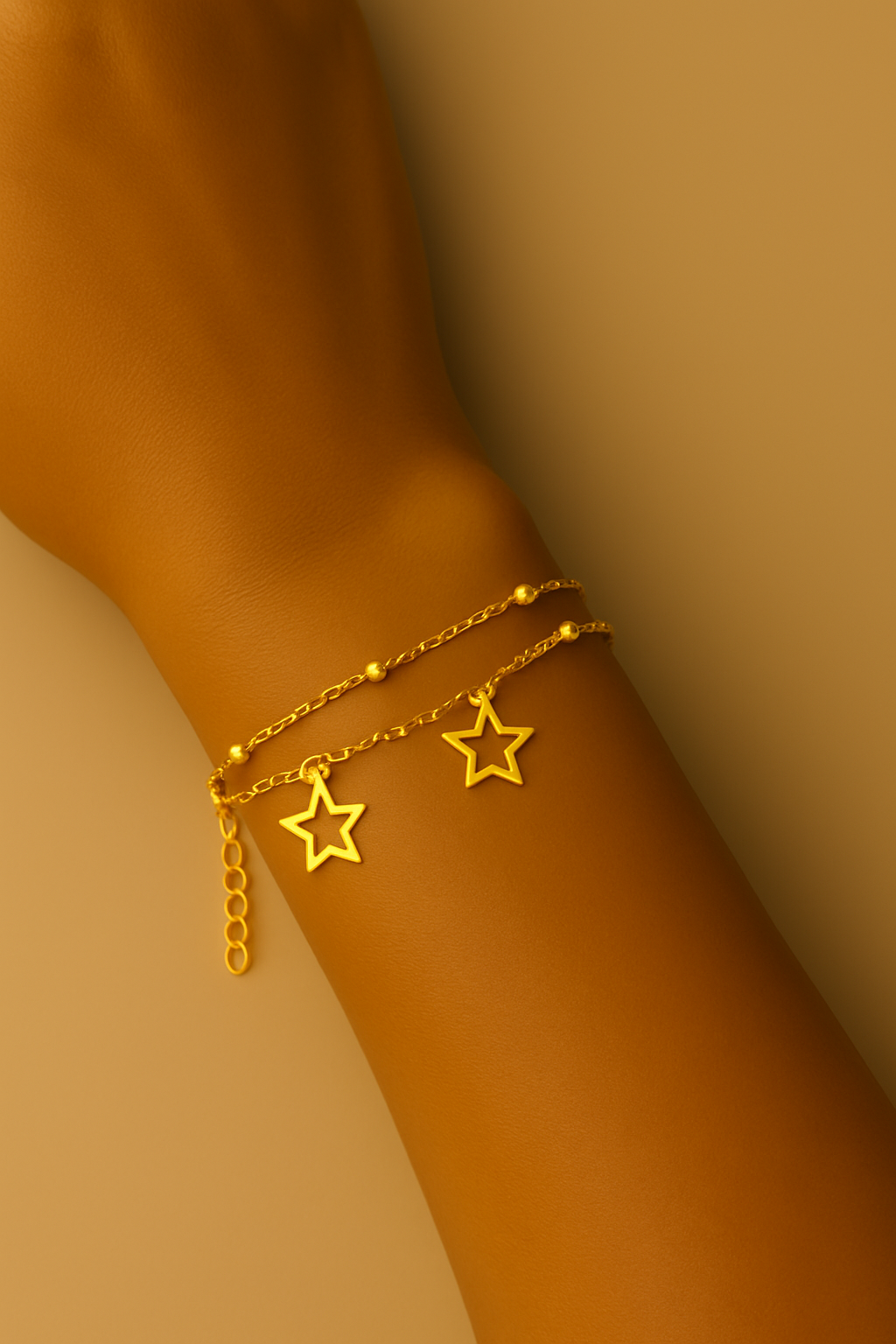 Armband met dubbele laag en holle gouden ster